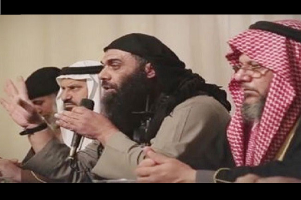 زيدان متحدثا في مهرجان لتنظيم داعش 