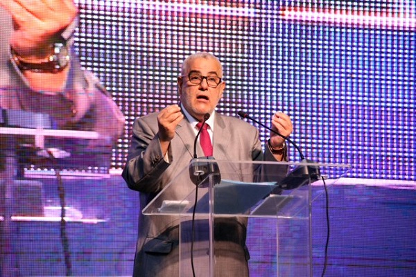 ابن كيران خلال المهرجان الخطابي بمناسبة اطلاق الحملة الانتخابية الرسمية لحزب العدالة والتنمية في الرباط