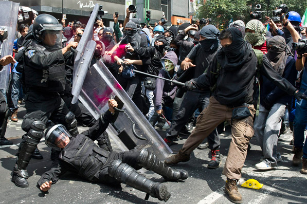 ثلاثة قتلى اثر تظاهرات احتجاج في المكسيك