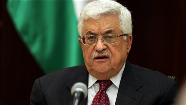 عباس يؤكد التعاون مع فرنسا لانجاح المؤتمر الدولي للسلام