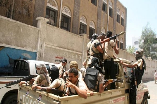 الجيش والمقاومة اليمنية يتقدمان في عدة مواقع