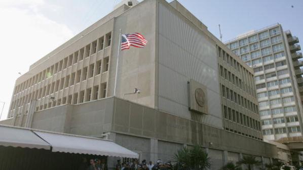 عباس: نقل السفارة الأميركية إلى القدس تدمير للسلام
