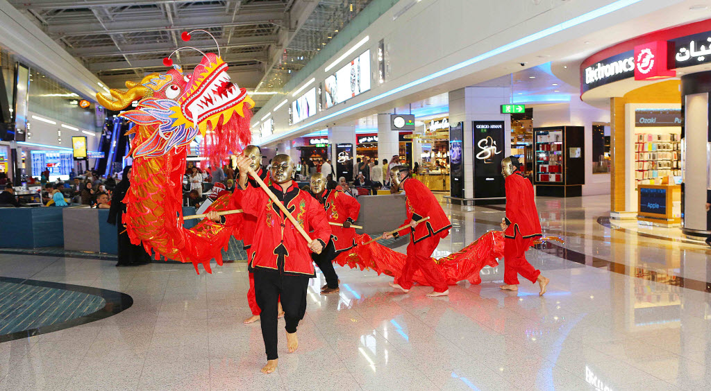 مطارات دبي تحتفي بالعام الصيني الجديد