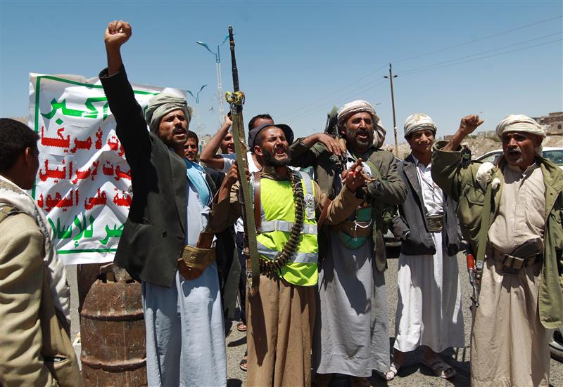 الحوثيون ينددون بمنع ترامب اليمنيين من دخول أميركا