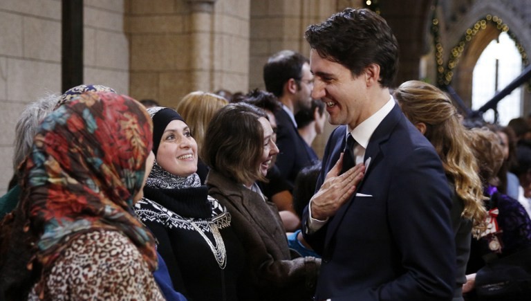 ترودو: كندا ستواصل استقبال اللاجئين