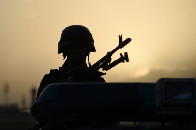 مقتل عشرة عناصر أمن بغارة للجيش الافغاني في هلمند