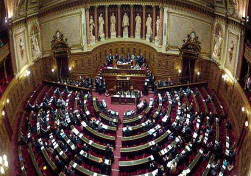 البرلمان الفرنسي يقر قانونًا جديدًا لمكافحة الارهاب