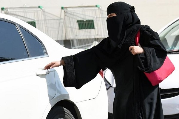 هل يتأقلم رجال السعودية سريعًا مع قرار السماح للمرأة بقيادة السيارة؟