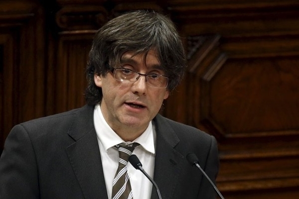 مدريد تحذر رئيس كاتالونيا من القيام بأي خطوة 