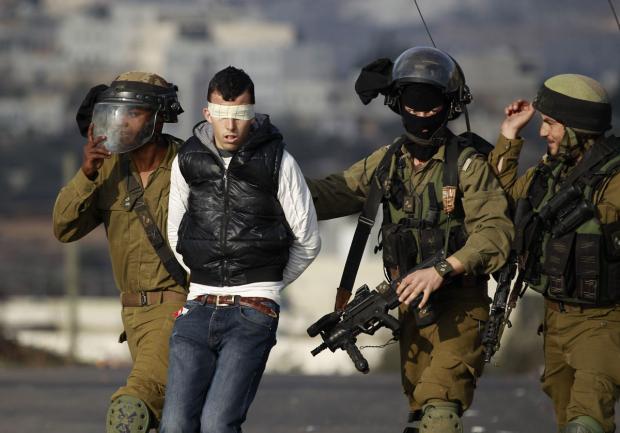 اسرائيل تعتقل 51 فلسطينيًا في القدس الشرقية