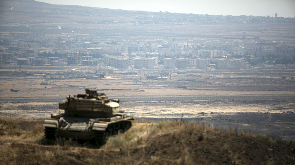 اسرائيل تستهدف المدفعية السورية في الجولان