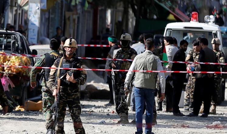 مقتل 60 شخصا في هجومين انتحاريين على مسجدين في افغانستان