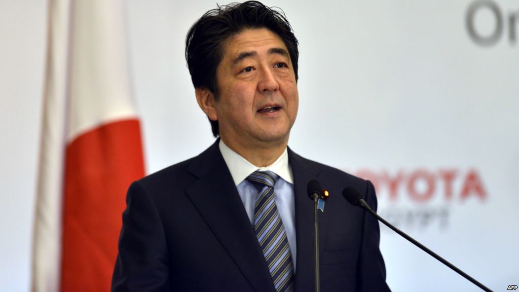 تحالف رئيس الوزراء الياباني يحقق فوزًا كبيرًا في الانتخابات
