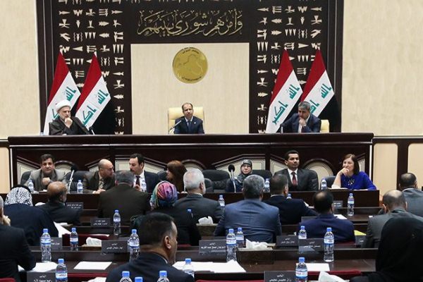 البرلمان لإحالة 14 نائبًا كرديًا شاركوا بالاستفتاء إلى القضاء
