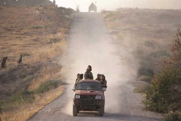 معارك مستمرة بين تحرير الشام وداعش في ريف حماه