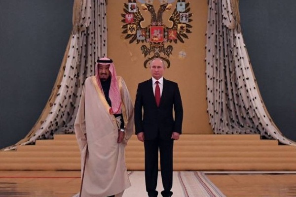 بوتين: زيارة الملك سلمان لروسيا شرف كبير