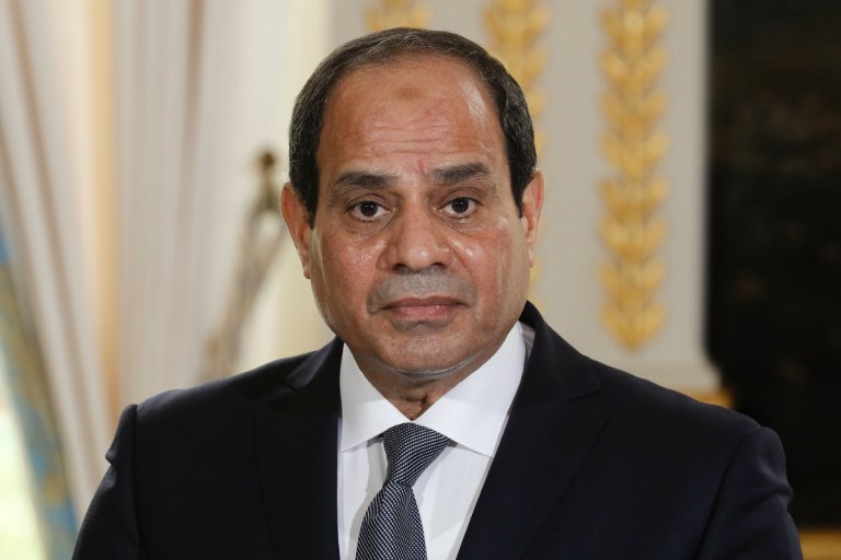 الرئيس المصري يعين قائدا جديدا لأركان الجيش