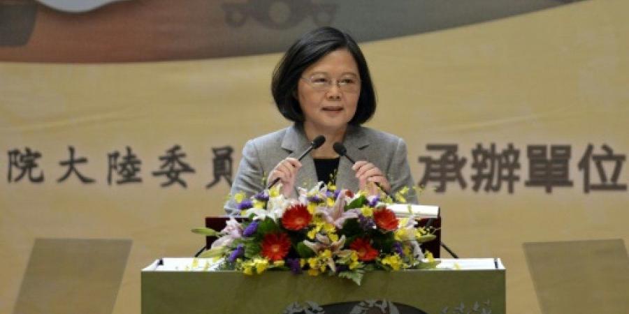 بكين تحض واشنطن على منع رئيسة تايوان من عبور اراضيها