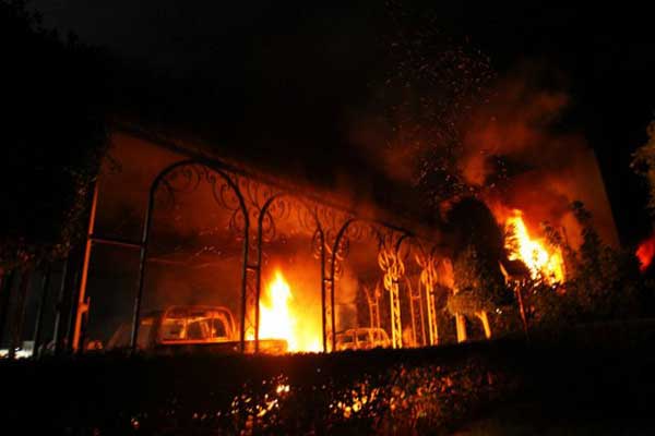 ترمب يعلن اعتقال أحد المشاركين في هجوم بنغازي