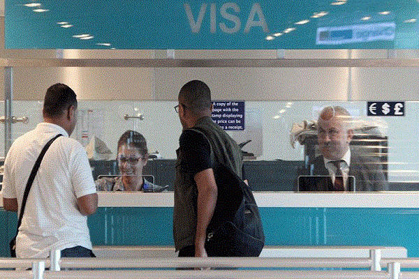 تركيا وأميركا تعيدان منح التأشيرات