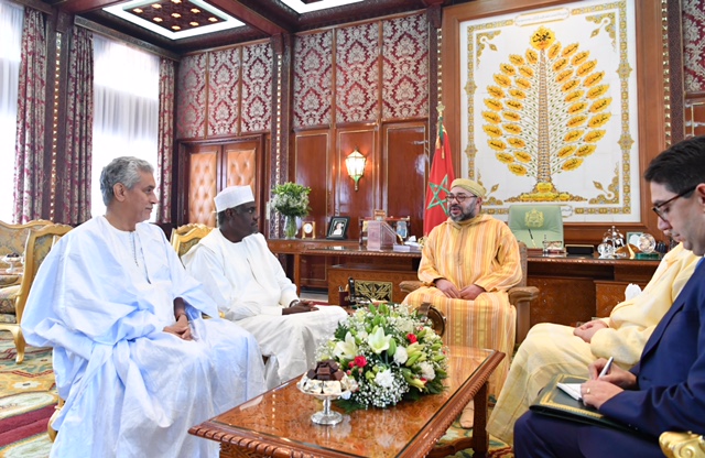 محمد السادس يستقبل رئيس مفوضية الاتحاد الإفريقي