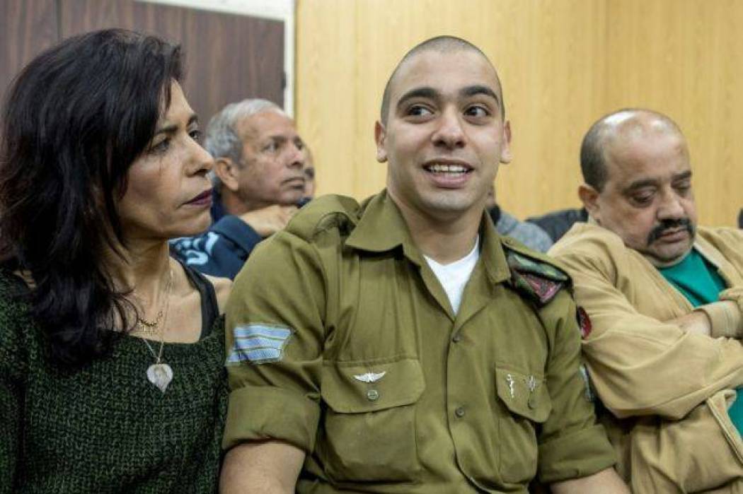 وزير إسرائيلي يدعو للعفو عن جندي دين بالإجهاز على جريح فلسطيني