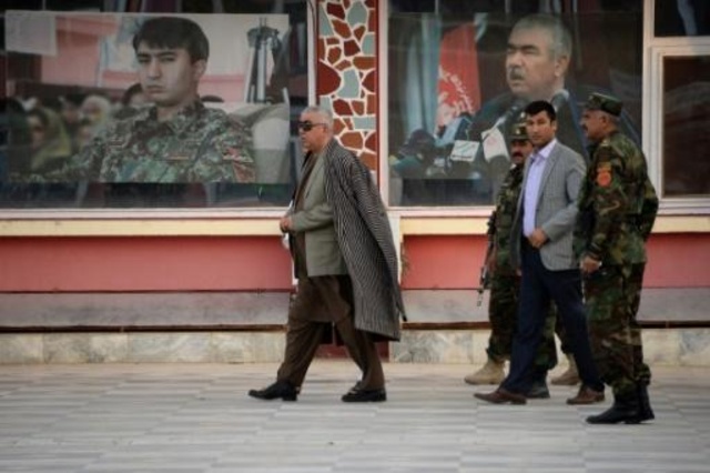 السجن لحراس شخصيين لنائب الرئيس الأفغاني دينوا باغتصاب أحد الولاة