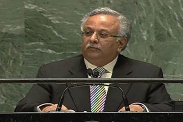 سفير السعودية لدى الأمم المتحدة: ندعم الحكومة اليمنية