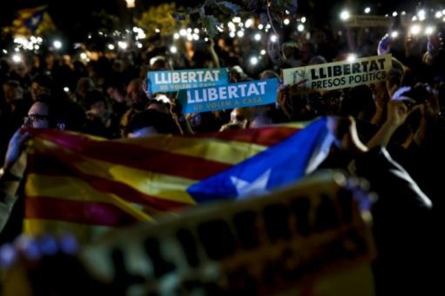روسيا تصف اتهامات مدريد لها بالتدخل في كاتالونيا بـ«الهستيريا»
