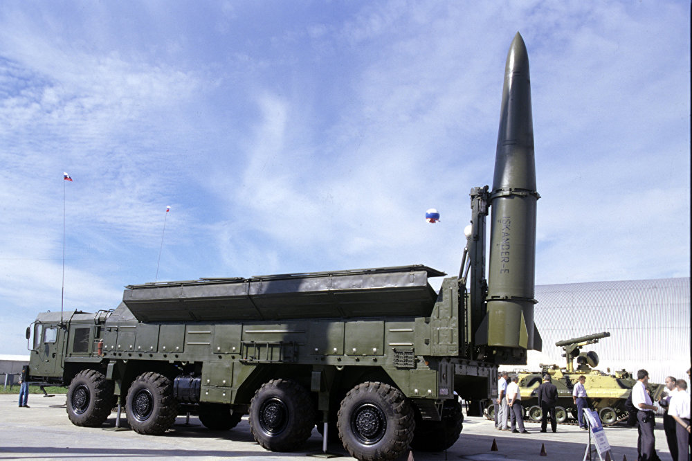 صواريخ اسكندر التي زودت بها روسيا بلدا بشمال أفريقيا
