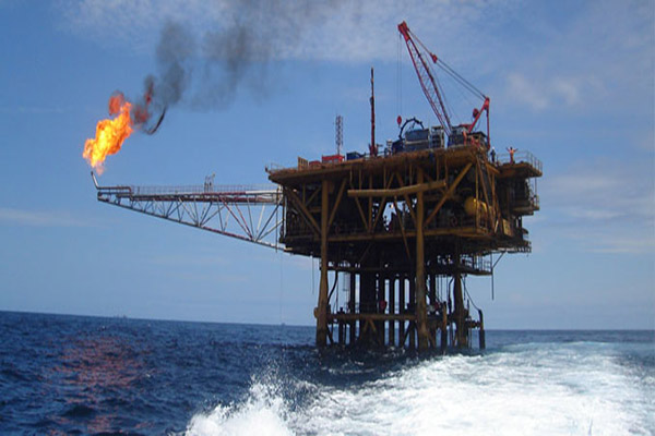 هل تضيع فرصة التنقيب عن النفط في لبنان؟