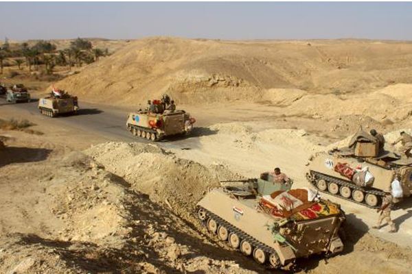 العراق يطلق عمليات عسكرية لتحرير صحرائه الغربية