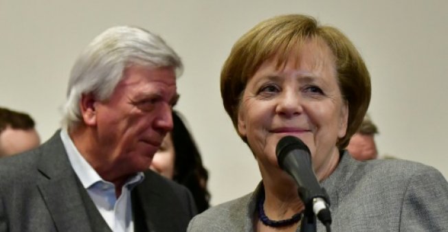 ميركل تواجه ازمة بعد فشل المفاوضات لتشكيل حكومة في المانيا