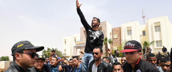اضراب عام في مدينة سجنان التونسية احتجاجًا على الفقر