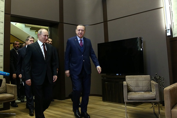 بوتين وأردوغان وروحاني يجتمعون في سوتشي