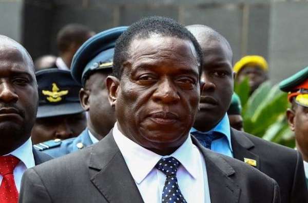 تنصيب إيمرسون منانغاغوا رئيسًا لزيمبابوي خلفًا لموغابي