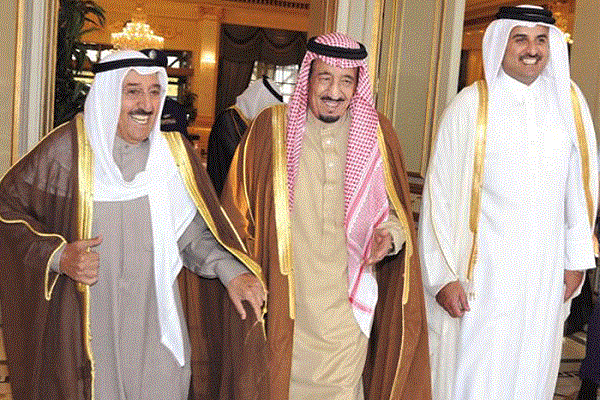 شخصية كويتية: تميم سيعتذر علناً في القمة الخليجية