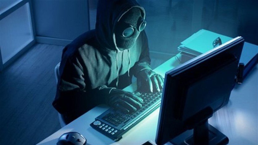 القضاء الاميركي يوجه الاتهام لصينيين بعد عمليات قرصنة الكترونية