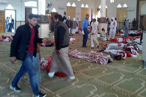 مصر: 305 قتلى و128 مصابًا ضحايا هجوم الروضة