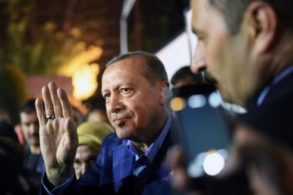 أردوغان يهدد بقطع العلاقات مع إسرائيل