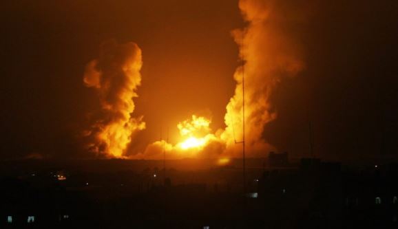 عشرة جرحى في غارة اسرائيلية على غزة