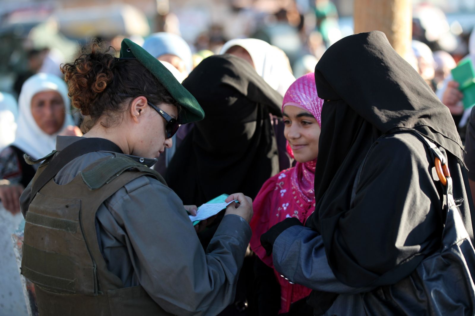 اسرائيل تمنع فلسطينيين من حضور معرض في تل ابيب في ذكرى احتلال الضفة