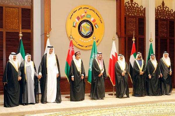 الكويت تؤكد استعدادها لاستضافة القمة الخليجية