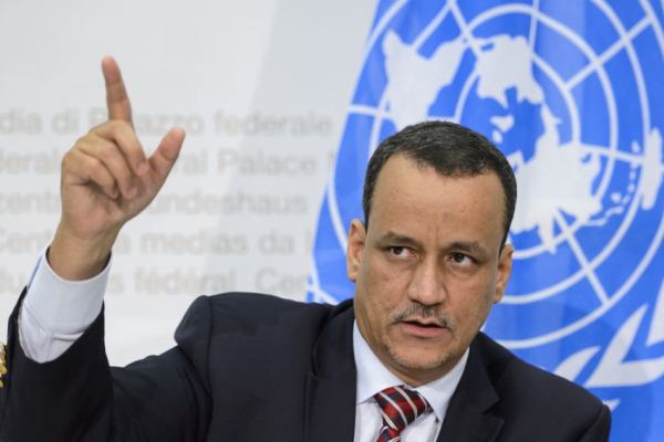 المبعوث الأممي يدعو الأطراف اليمنية للعودة إلى المفاوضات