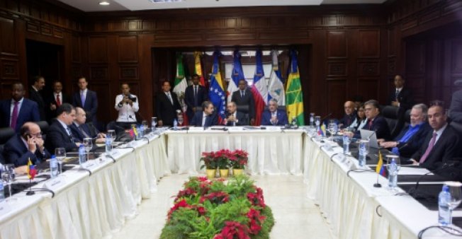 جولة مفاوضات جديدة بين الحكومة الفنزويلية والمعارضة