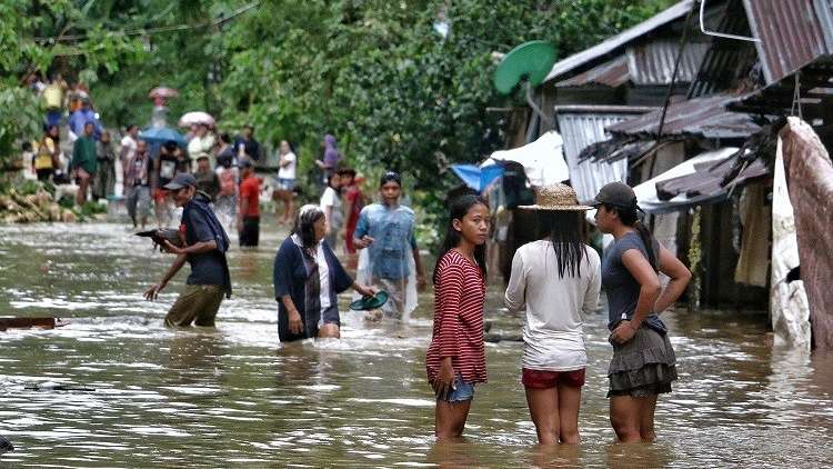 مئة قتيل ومفقود جراء عاصفة في الفلبين