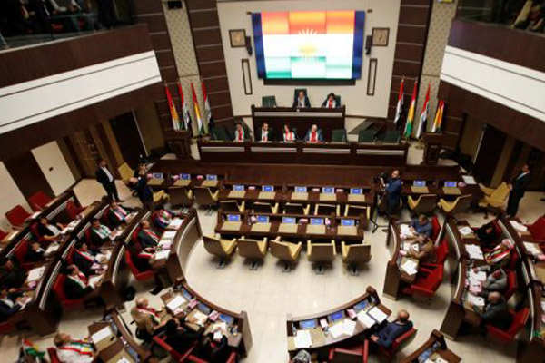 بارزاني يدعو برلمان كردستان لتحديد موعد للانتخابات لا يتعدى 3 اشهر