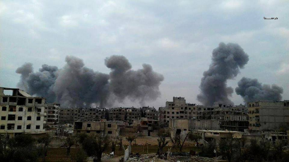 النظام السوري يكثف قصفه لمناطق المعارضة