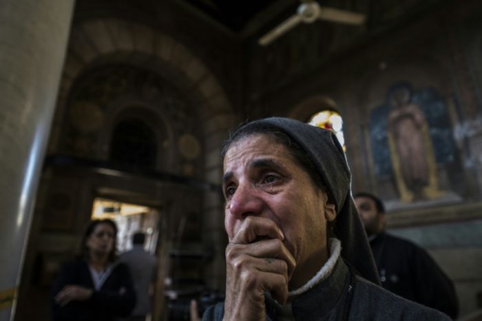 داعش يتبنى الهجوم على كنيسة في جنوب القاهرة
