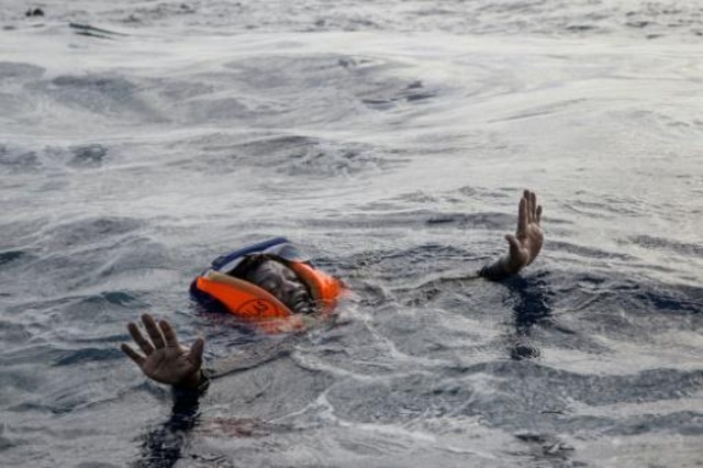 إنقاذ 255 مهاجرًا في البحر المتوسط